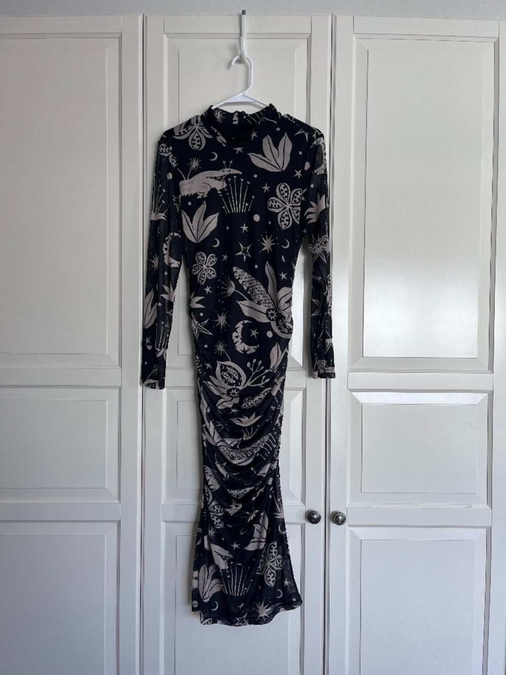 Farm Rio Printed Ruched Midi Dress, Large